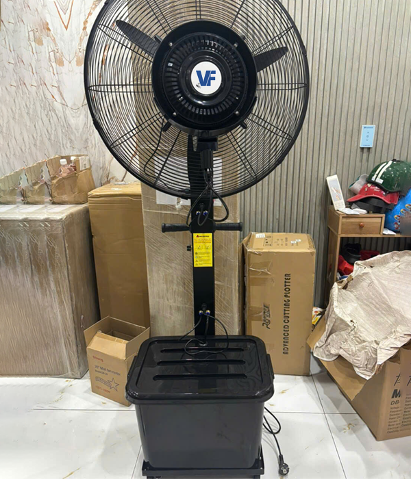 Quạt Đứng Công Nghiệp Phun Sương 750