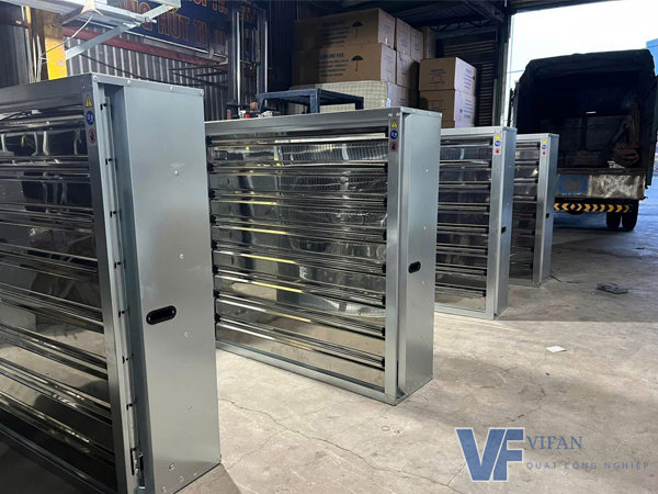 Quạt Thông Gió Vuông 900x900